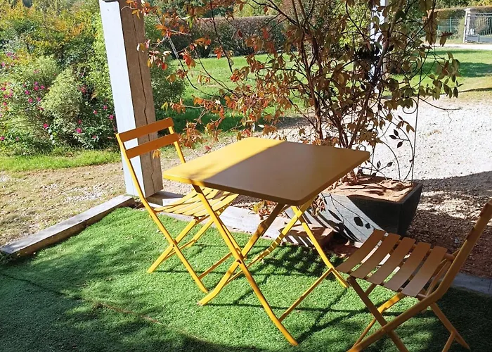 Апартаменты Des Ventoulines Cenac-et-Saint-Julien